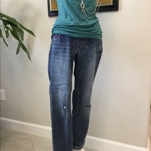 Maternity skinny jeans